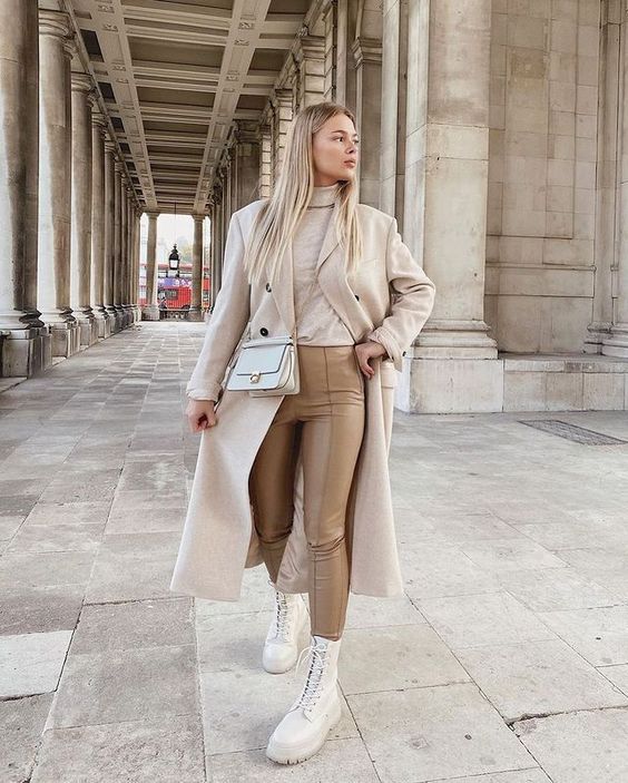 Stílusiskola: nude szettek borús napokra -  -  - divat, nude, outfit, stílus, tél, 