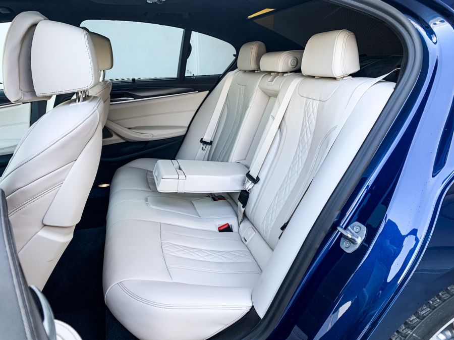 Ötöst az ötösnek! – BMW 530e - Autó & Motor - MOBILITY - 530e 2020 teszt, 530e xdrive, bmw 5 teszt, bmw 530 plug-in hibrid teszt, bmw 530e teszt, bmw plug-in hybrid teszt, 