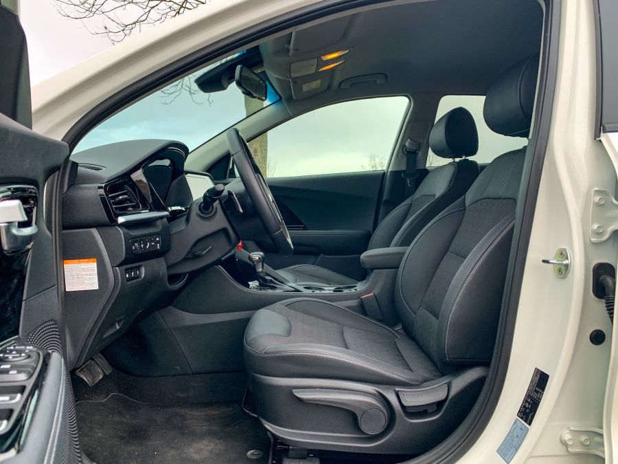 KIA Niro PHEV egy igazán praktikus jármű - Autó & Motor - MOBILITY - kia, kia nero, kia nero phev, kia niro plig in, kia phev, nero phev, plug in hybrid,