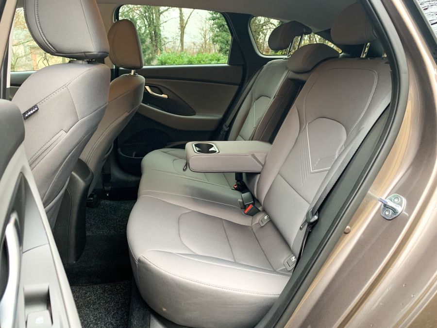 Korrekt – Hyundai i30 1,5DPi - Autó & Motor - MOBILITY - 2020 i30 teszt, hyundai i30, Hyundai i30 1.5DPi teszt, Hyundai i30 teszt, i30 2020, i30 teszt, 