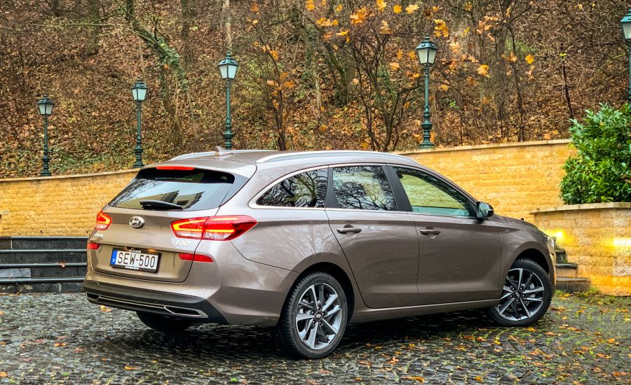 Korrekt – Hyundai i30 1,5DPi - Autó & Motor - MOBILITY - 2020 i30 teszt, hyundai i30, Hyundai i30 1.5DPi teszt, Hyundai i30 teszt, i30 2020, i30 teszt, 