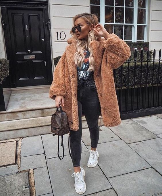 Stílusiskola: így viselj barna teddy coatokat -  -  - barna, divat, outfit, stílus, teddy coat, 