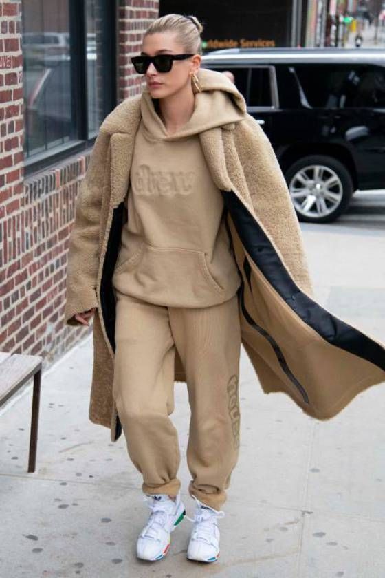 Stílusiskola: így lehetsz csinos melegítőkben -  -  - divat, melegítő, outfit, sportos, stílus, 