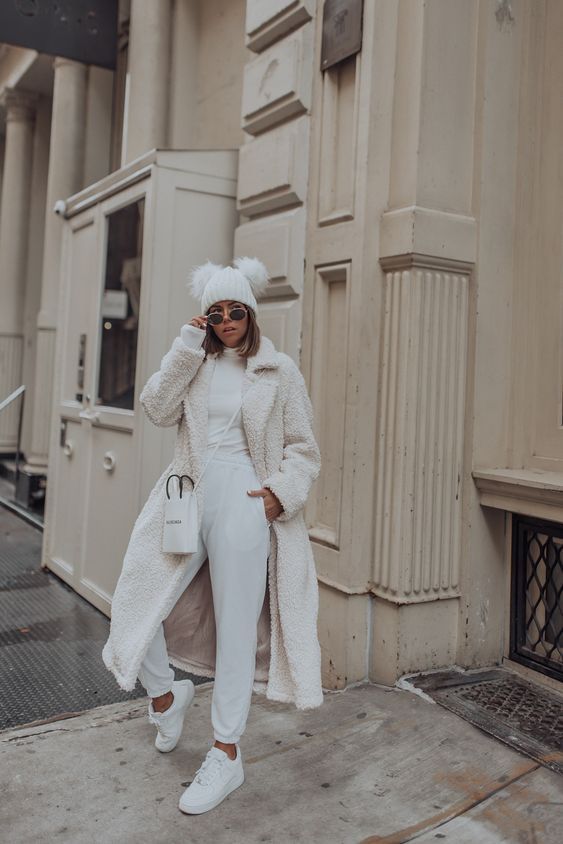 Stílusiskola: fehér outfitek téli napokra -  -  - divat, fehér, outfit, stílus, tél, 