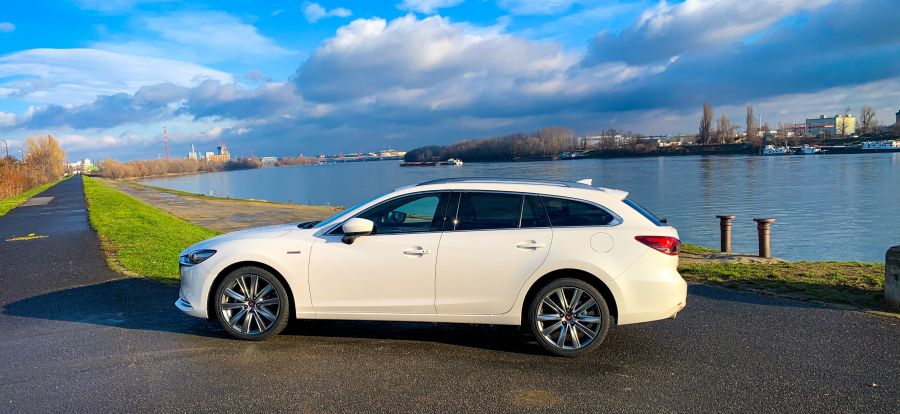 Nem csak pirosban szép – Mazda 6 G-194 100th Anniversary - Autó & Motor - MOBILITY - mazda 6, mazda 6 2020, mazda 6 g-194 teszt, mazda6 100th anniversary teszt, mazda6 teszt,