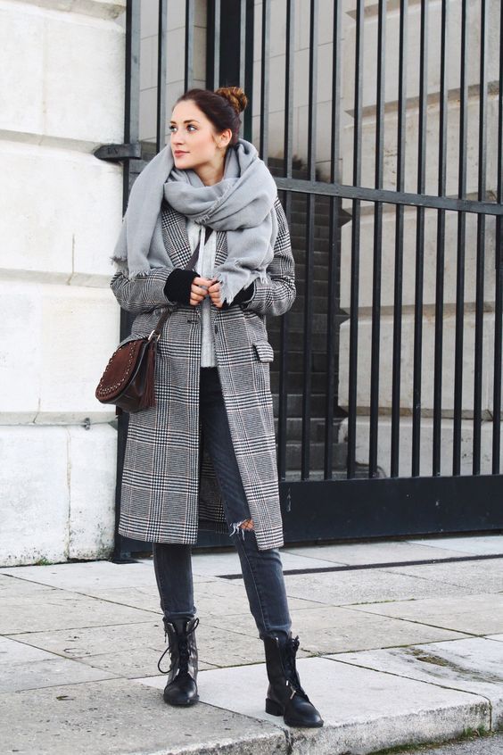 Stílusiskola: így viselj télen kockás szövetkabátokat -  -  - divat, kockás, outfit, stílus, szövetkabát, 