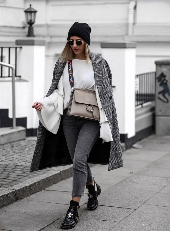 Stílusiskola: így viselj télen kockás szövetkabátokat -  -  - divat, kockás, outfit, stílus, szövetkabát, 
