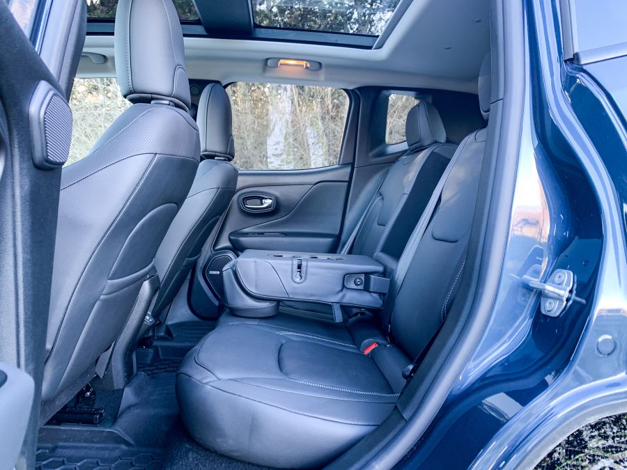 Felmenők génjei – Jeep Renegade 4xe – Plug-in Hybrid - Autó & Motor - MOBILITY - jeep renegade, jeep renegade 4xe teszt, jeep renegade plug-in hybrid teszt, renegade, renegade teszt, 