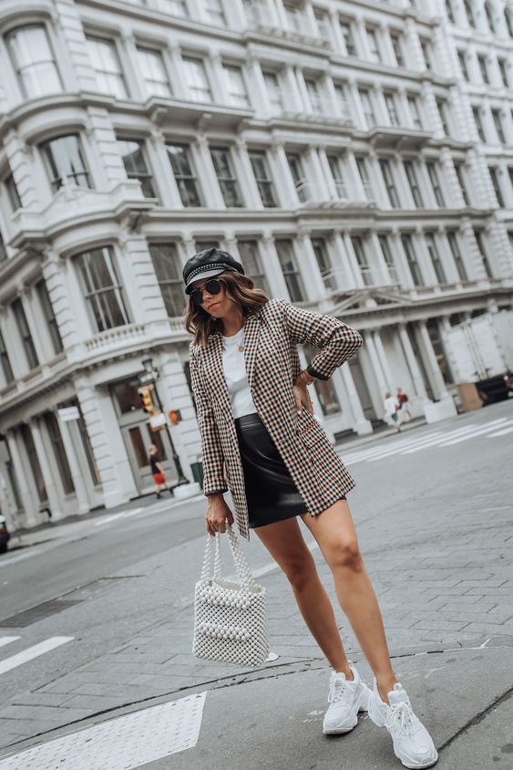 Stílusiskola: így viselj kockás blézereket -  -  - blézer, divat, kockás blézer, outfit, stílus, 