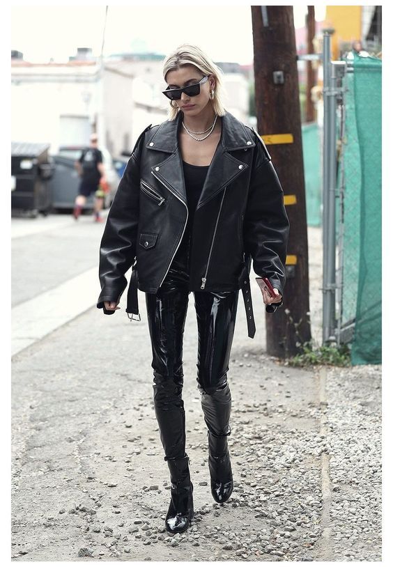 Stílususikola: így viselj bőrdzsekiket -  -  - bőrdzseki, divat, outfit, stílus, tavasz, 