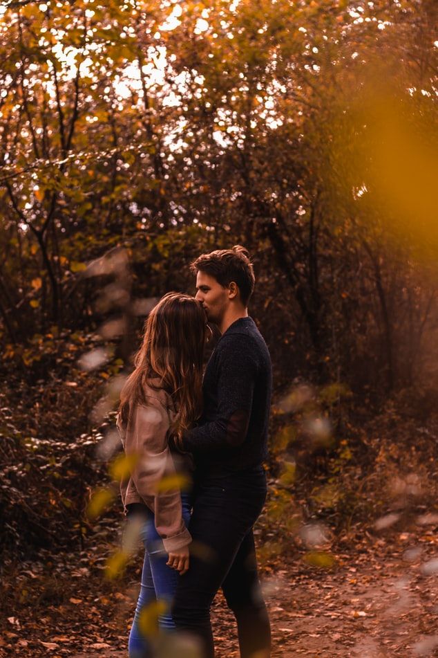 Akinek megéri megnyitni a szívedet -  -  - lélekhangok, megnyílni valakinek, sebezhetőség, szeretet, 