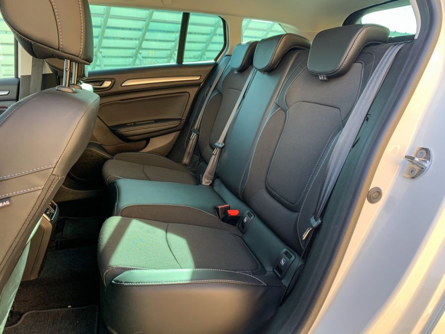 Aki kimarad, az lemarad – Renault Megane Grandtour e-Tech Plug-in hybrid - Autó & Motor - MOBILITY - megane phev teszt, megane plug-in hybrid teszt, megane teszt, renault megane grandtour etech plug-in hybrid teszt, renault phev eTech, 