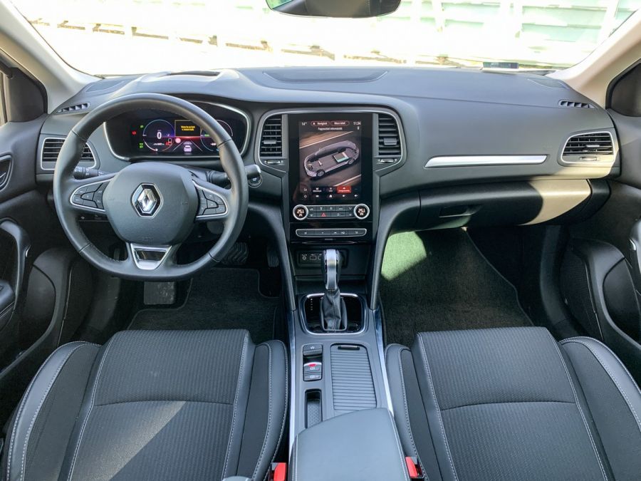 Aki kimarad, az lemarad – Renault Megane Grandtour e-Tech Plug-in hybrid - Autó & Motor - MOBILITY - megane phev teszt, megane plug-in hybrid teszt, megane teszt, renault megane grandtour etech plug-in hybrid teszt, renault phev eTech, 