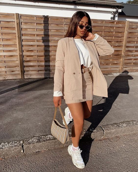 Stílusiskola: így kombinálj sportos és elegáns darabokat -  -  - divat, elegáns, outfit, sportos, stílus, 