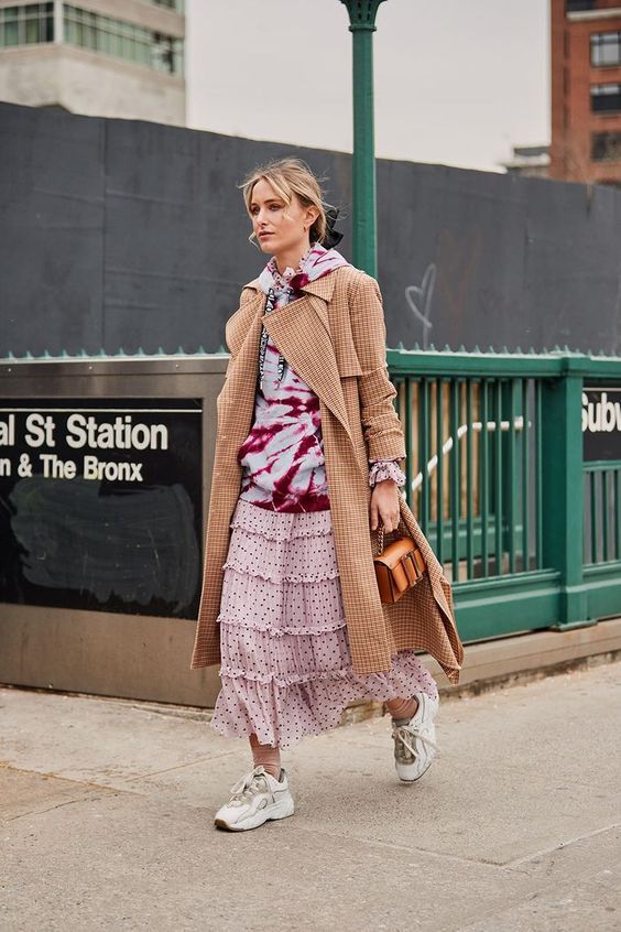 Stílusiskola: rózsaszín és barna, a mesés tavaszi színkombináció -  -  - barna, divat, outfit, rózsaszín, stílus, tavasz, 