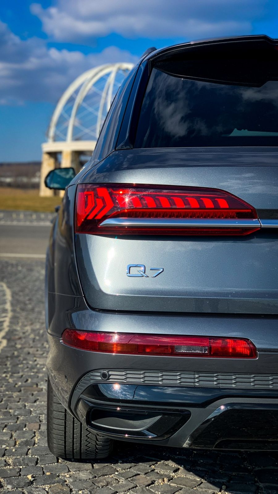 A luxus (elektromos)szekrény - Q7 S line 60 TFSIe quattro tiptronic - Autó & Motor - MOBILITY - audi q7 60tfsi teszt, audi q7 PHEV teszt, audi q7 plug-in hybrid teszt, q7 audi 2020, 