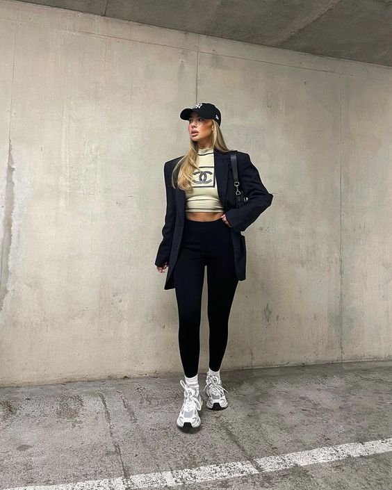 Stílusiskola: így viselj tavasszal baseball sapkákat -  -  - baseball sapka, divat, outfit, stílus, 