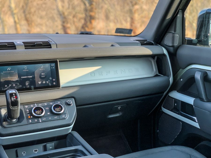 Wow faktor a maximumon – Land Rover Defender 110 - Autó & Motor - MOBILITY - 