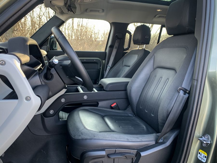 Wow faktor a maximumon – Land Rover Defender 110 - Autó & Motor - MOBILITY - 