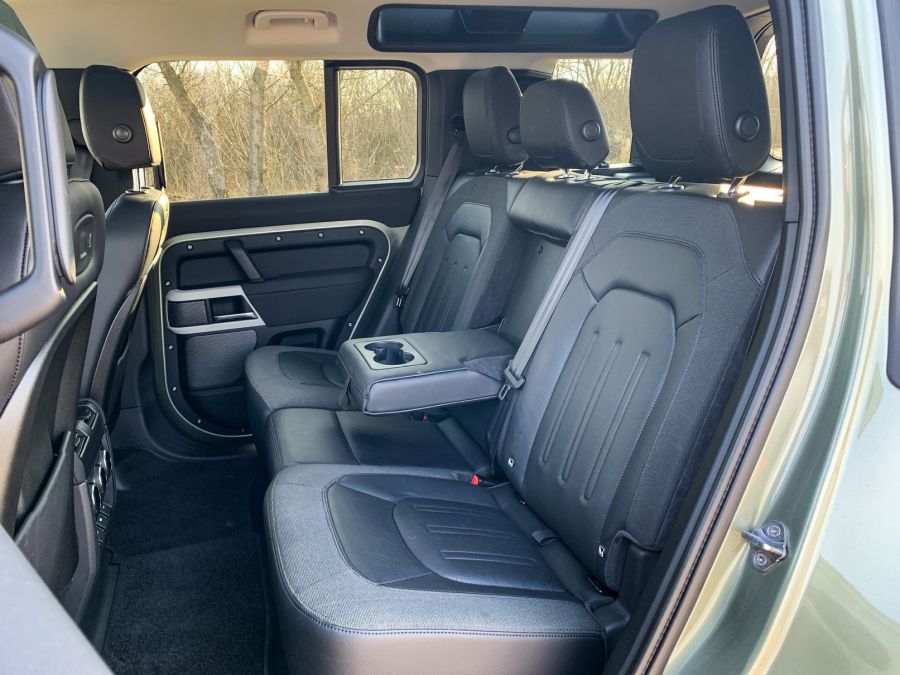 Wow faktor a maximumon – Land Rover Defender 110 - Autó & Motor - MOBILITY - 