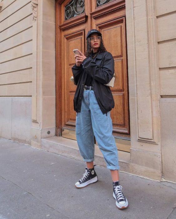 Stílusiskola: a fekete tornacipő tíz élete -  -  - divat, fekete tornacipő, outfit, stílus, tavasz, 