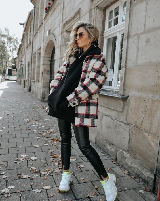 Stílusiskola: tavaszi outfitek oversize ingekkel -  -  - divat, ing, outfit, oversize ing, stílus, tavasz, 