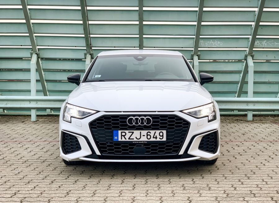 Határ a csillagos ég – Audi A3 Sportback 35 TDI Triptronic S-Line - Autó & Motor - MOBILITY - 2021 Audi A3 dízel teszt, audi a3, Audi A3 35TDI teszt, Audi A3 Sportback 35 Tdi Triptronic S-Line teszt, Audi A3 teszt, 