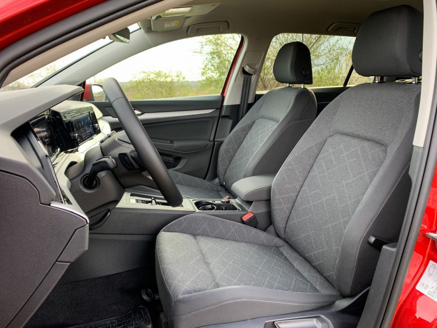 Ami kell! – Volkswagen Golf 8 Variant 1.5 eTDI Life - Autó & Motor - MOBILITY - 2021 VW Golf, 2021 VW Golf 8 Variant teszt, Golf 8 mild hybrid teszt, Golf 8 Variant Life, volkswagen golf, Volkswagen Golf 8 Variant 1.5 eTDI Life teszt, 