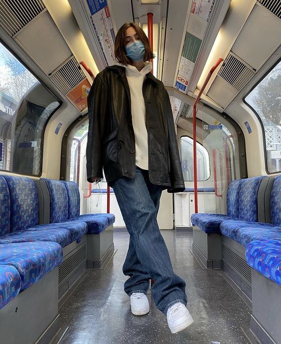 Stílusiskola: bőrdzsekik és kapucnis pulcsik, a tökéletes kombináció -  -  - bőrdzseki, divat, kapucnis pulcsi, outfit, stílus, 