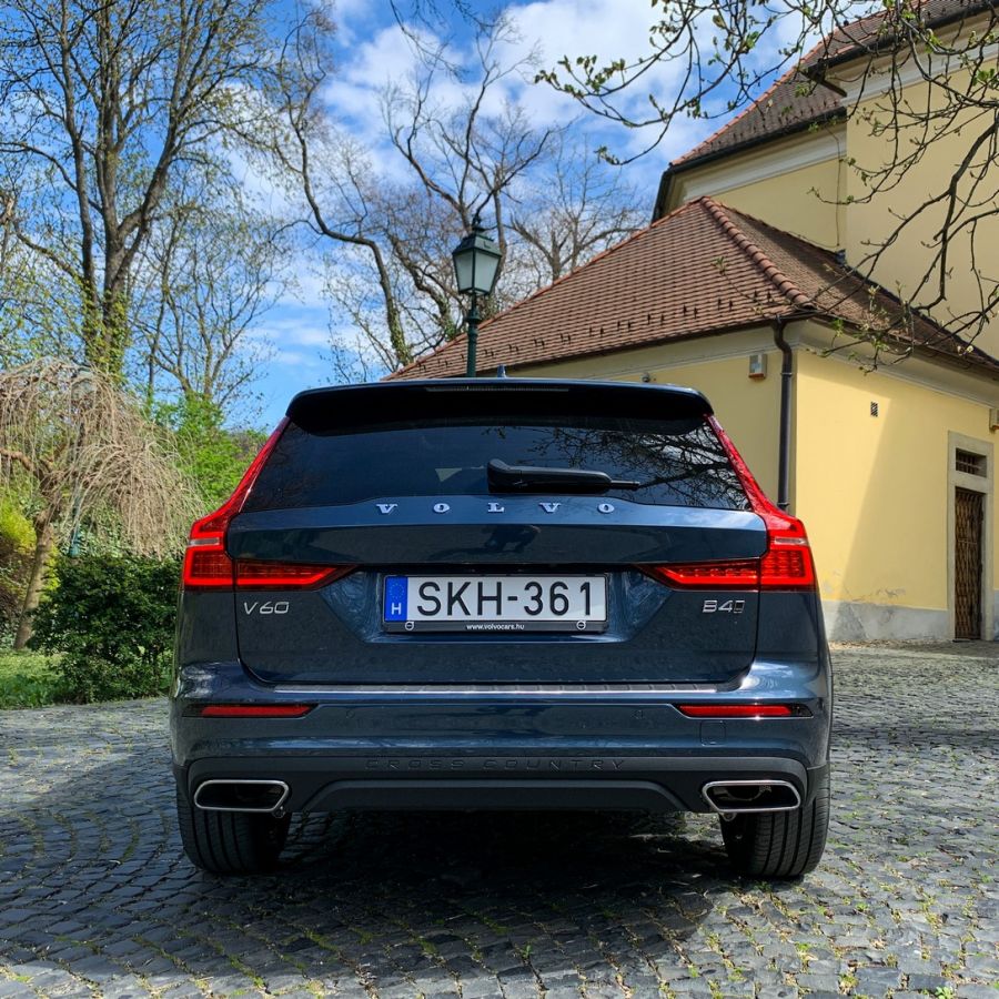 Klasszikus értékek új köntösben – Volvo V60 Cross Country B4 AWD - Autó & Motor - MOBILITY - Cross country B4 AWD tesztV60, v60 CC dízel teszt, v60 cross country, volvo v60, Volvo V60 Cross Country teszt, Volvo v60 dízel teszt, 