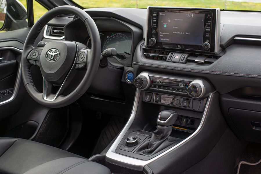 Black Cars Matter – Toyota Rav4 Black Edition - Autó & Motor - MOBILITY - rav4 2021, rav4 black edition, Rav4 black edition teszt, rav4 toyota, Toyota rav4 full-hybrid teszt, Toyota rav4 hybrid teszt, 