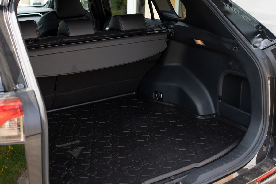 Black Cars Matter – Toyota Rav4 Black Edition - Autó & Motor - MOBILITY - rav4 2021, rav4 black edition, Rav4 black edition teszt, rav4 toyota, Toyota rav4 full-hybrid teszt, Toyota rav4 hybrid teszt, 