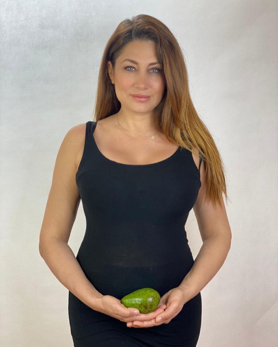 Dér Heni: „Fogalmam sem volt, hogy egy babakocsin és kiságyon kívül még mire lehet szüksége egy kisbabának” - Apa mappa -  - dér heni, kismama, pelenka.hu, 