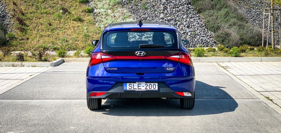 Kontrasztok - Hyundai i20 Comfort 1.2MPI - Autó & Motor - MOBILITY - hyundai, hyundai i20, hyundai i20 1.2 MPI teszt, hyundai i20 Comfort teszt, i20 hyundai, i20 teszt, 