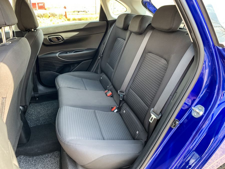 Kontrasztok - Hyundai i20 Comfort 1.2MPI - Autó & Motor - MOBILITY - hyundai, hyundai i20, hyundai i20 1.2 MPI teszt, hyundai i20 Comfort teszt, i20 hyundai, i20 teszt, 