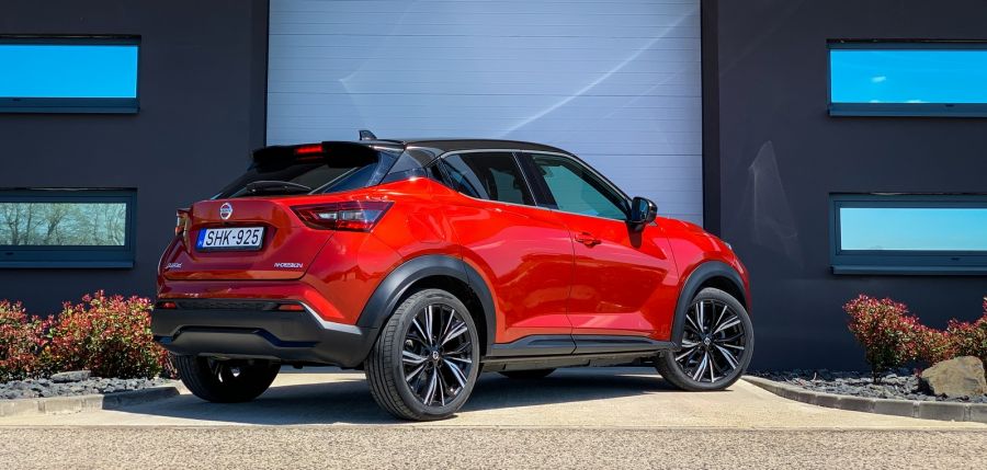 Szebb, divatosabb, drágább – Nissan Juke DIG-T N-Design - Autó & Motor - MOBILITY - juke 1.0 teszt, juke 2021 teszt, juke benzines teszt, juke manuális teszt, nissan juke teszt, 