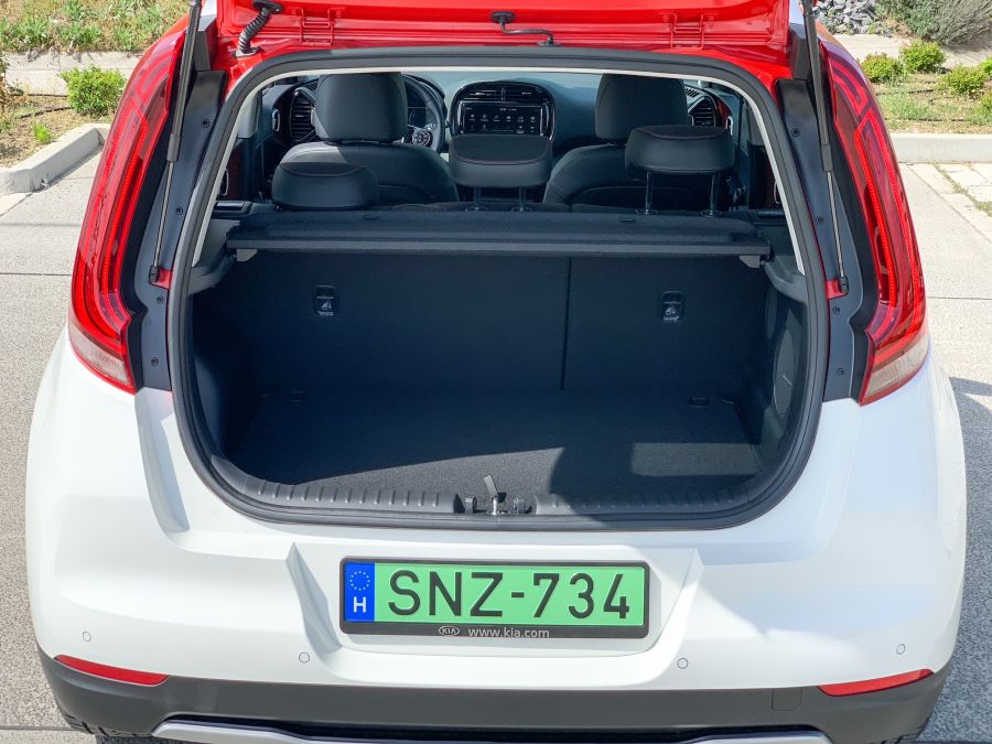 A kubista autóépítés – KIA e-Soul 2021 - Autó & Motor - MOBILITY - esoul, eSoul 2021, Kia elektromos Soul teszt, kia eSoul teszt, Soul electric teszt, 