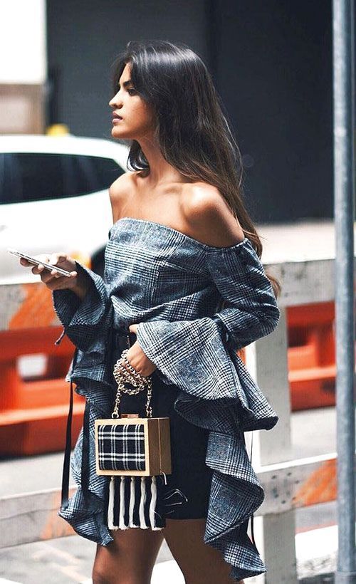 Stílusiskola: a tavaszi-nyári szezon kedvencei a fodros felsők -  -  - divat, fodros, fodros felső, outfit, stílus, 