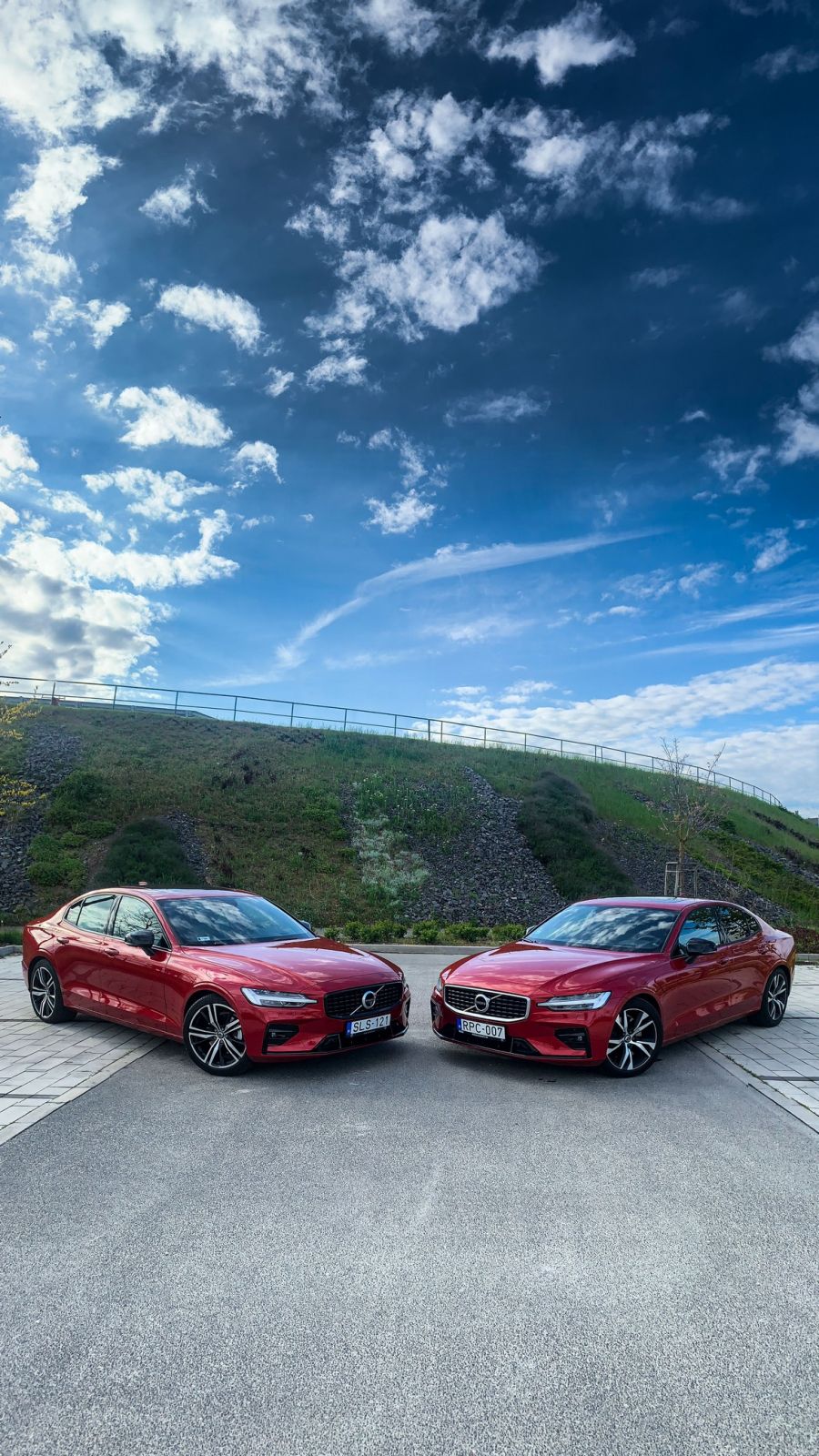 Egynél jobb a kettő – Volvo S60 B3 és T5 - Autó & Motor - MOBILITY - S60 teszt, s60 volvo, volvo s60, Volvo S60 B3 mild-hybrid teszt, Volvo S60 D3 vs. T5, Volvo S60 T5 teszt, 