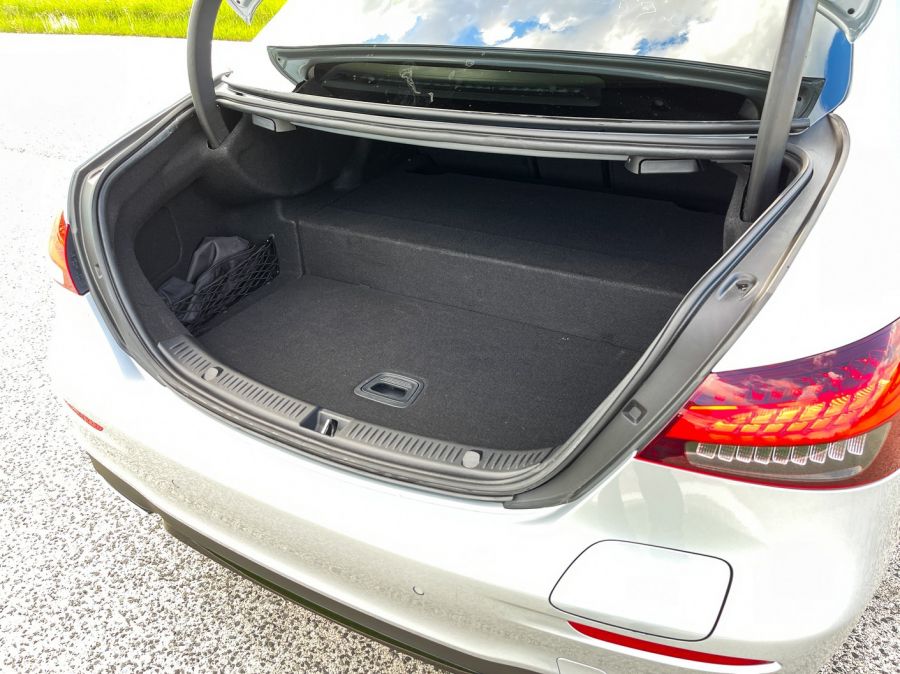 Lassan mondom, hogy mindenki megértsE – Mercedes E300e plug-in hybrid - Autó & Motor - MOBILITY - 2021 Mercedes E300e, e300 hybrid, e300e, Mercedes E classe, Mercedes E teszt, Mercedes E300e plug-in hybrid teszt, mercedes hybrid teszt, mercedes-benz E300e plug-in teszt, 