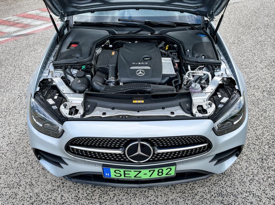 Lassan mondom, hogy mindenki megértsE – Mercedes E300e plug-in hybrid - Autó & Motor - MOBILITY - 2021 Mercedes E300e, e300 hybrid, e300e, Mercedes E classe, Mercedes E teszt, Mercedes E300e plug-in hybrid teszt, mercedes hybrid teszt, mercedes-benz E300e plug-in teszt, 