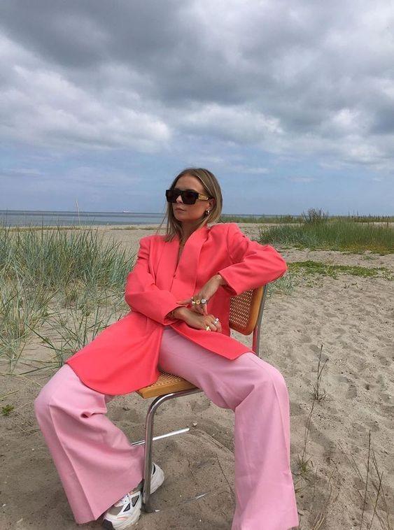 Stílusiskola: a nyár a merész színkombinációk a nyári szezonra -  -  - divat, nyár, outfit, stílus, színek, 