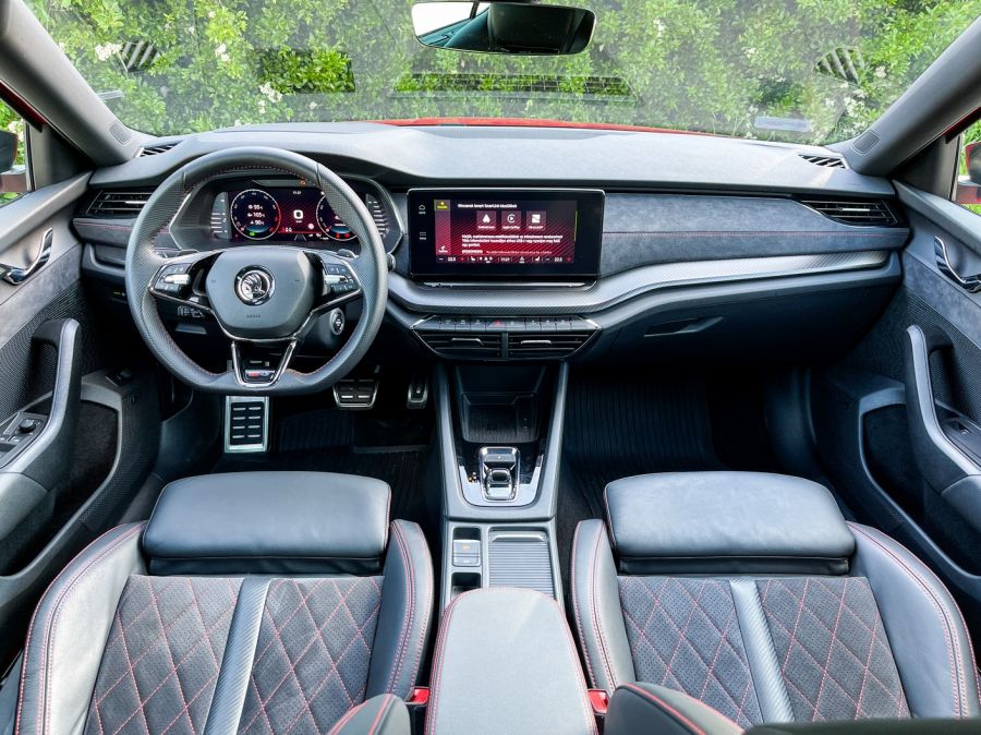 Már nagyon vártam – Skoda Octavia RS 2.0 TSI DSG - Autó & Motor - MOBILITY - octavia rs, octavia rs 2.0 tsi dsg, octavia rs teszt, skoda octavia rs, skoda octavia rs benzines teszt, 