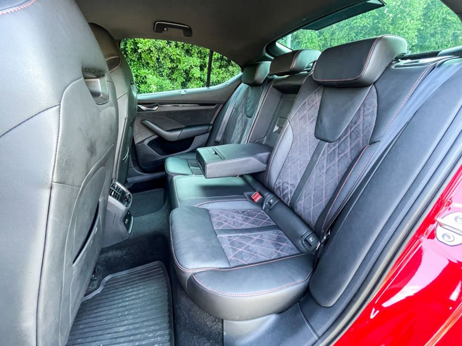 Már nagyon vártam – Skoda Octavia RS 2.0 TSI DSG - Autó & Motor - MOBILITY - octavia rs, octavia rs 2.0 tsi dsg, octavia rs teszt, skoda octavia rs, skoda octavia rs benzines teszt, 