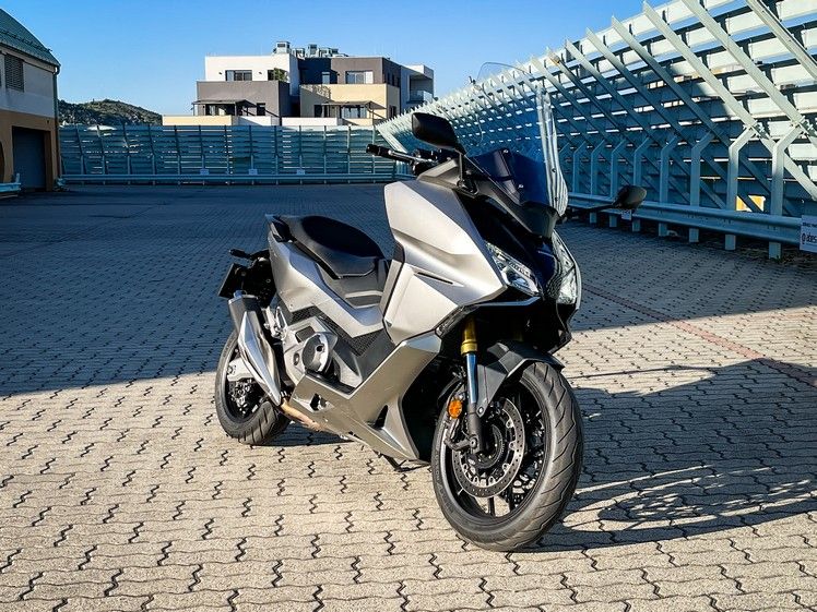 A robogómotorkerékpár – Honda Forza 750 - Autó & Motor - MOBILITY - Forza 750 teszt, Honda Forza, Honda forza 2021 teszt, Honda Forza 750, Honda robogó teszt, 