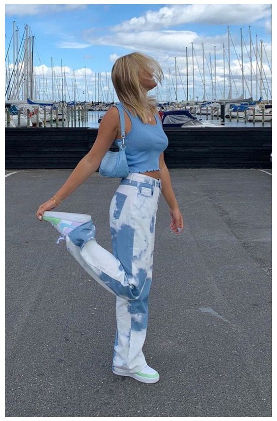 Stílusiskola: így viselj nyáron babakéket -  -  - babakék, divat, stílusiskola, 