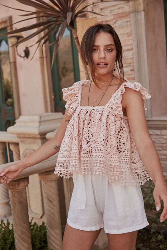 Stílusiskola: így viselj csipkét a nyári szezonban -  -  - csipke, divat, nyár, outfit, 