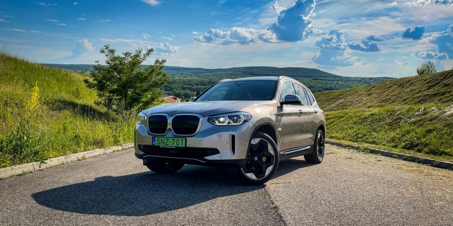 Így kell a hiányt pótolni – BMW iX3 - Autó & Motor - MOBILITY - BMW elektromos SUV, BMW iX3, BMW iX3 teszt, ix3 teszt, 