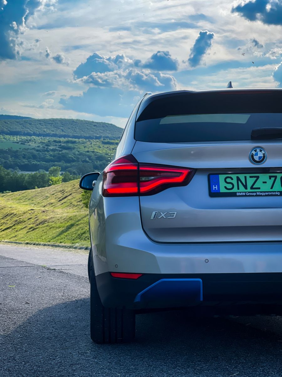 Így kell a hiányt pótolni – BMW iX3 - Autó & Motor - MOBILITY - BMW elektromos SUV, BMW iX3, BMW iX3 teszt, ix3 teszt, 
