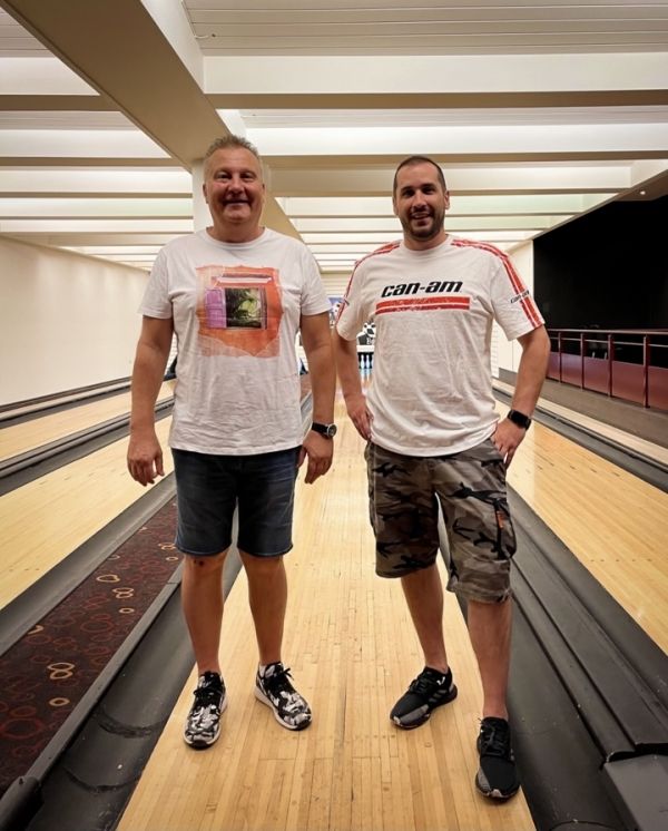 Bajnokok a bowlingban - Autó & Motor - MOBILITY - can-am, kiss norbi, 